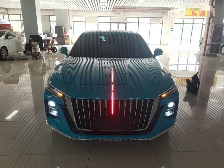 Фото 3 - Hongqi H5
