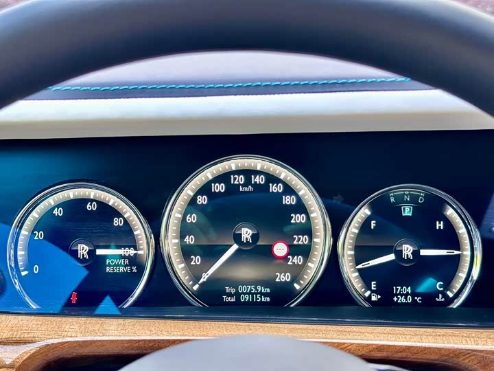 Фото 6 - Rolls-Royce Phantom