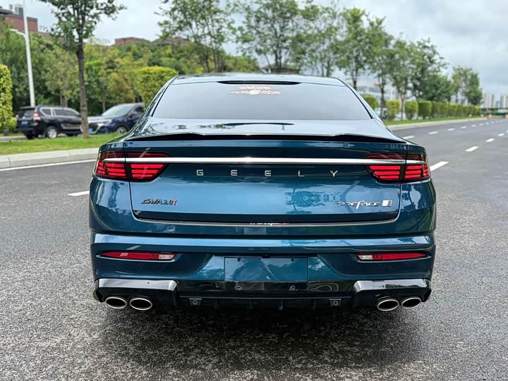 Фото 6 - Geely Preface