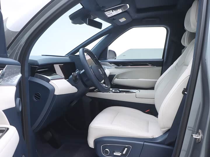 Фото 7 - Zeekr 009