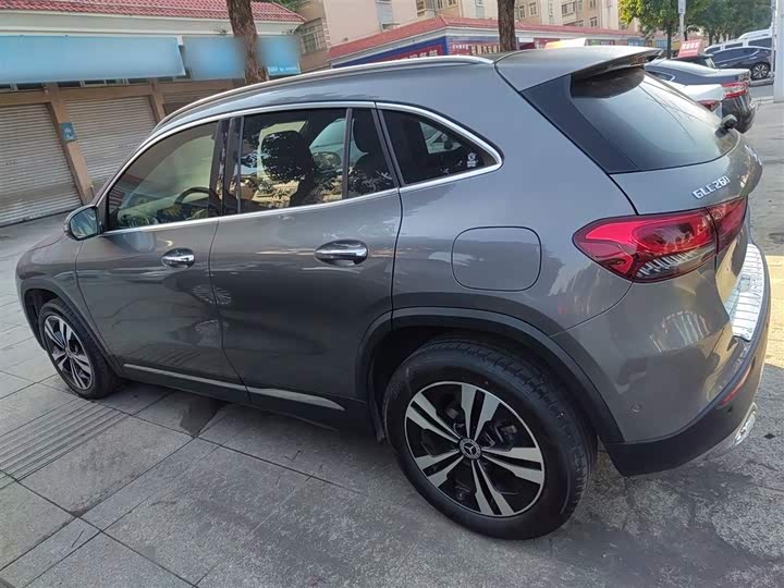 Фото 5 - Mercedes-Benz GLA-Class