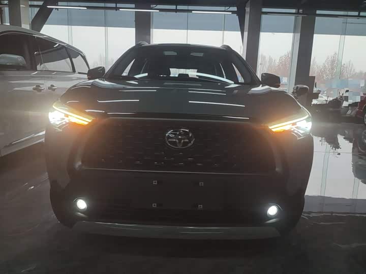 Фото 3 - Toyota Corolla Cross