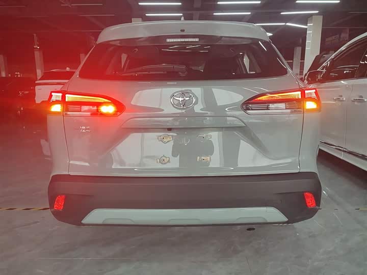 Фото 6 - Toyota Corolla Cross