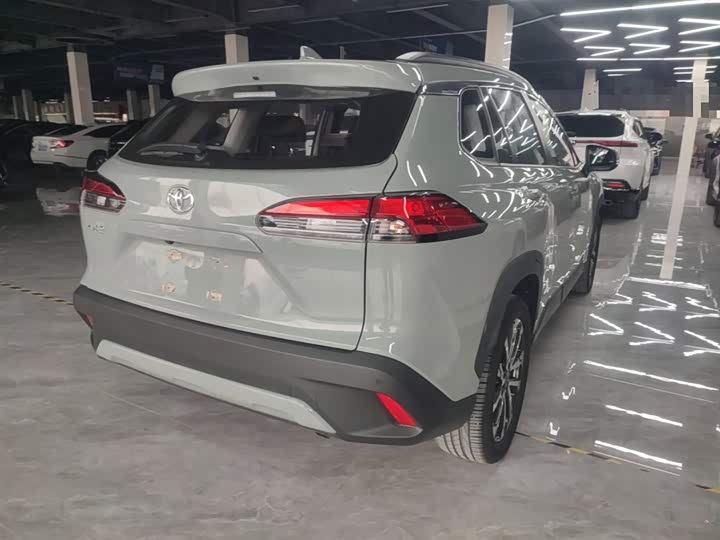 Фото 7 - Toyota Corolla Cross