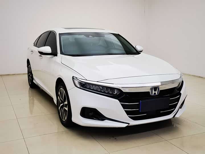 Фото 3 - Honda Accord