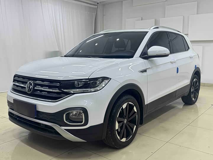 Фото 1 - Volkswagen Tacqua