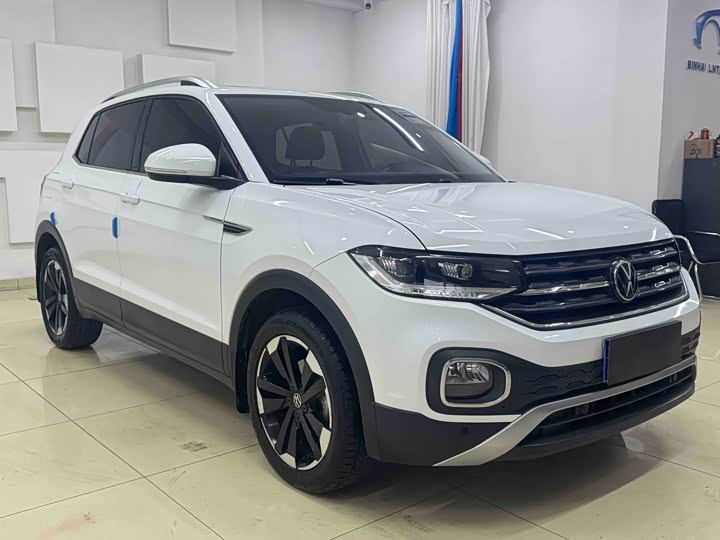 Фото 3 - Volkswagen Tacqua