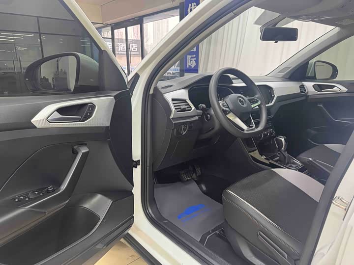 Фото 7 - Volkswagen Tacqua