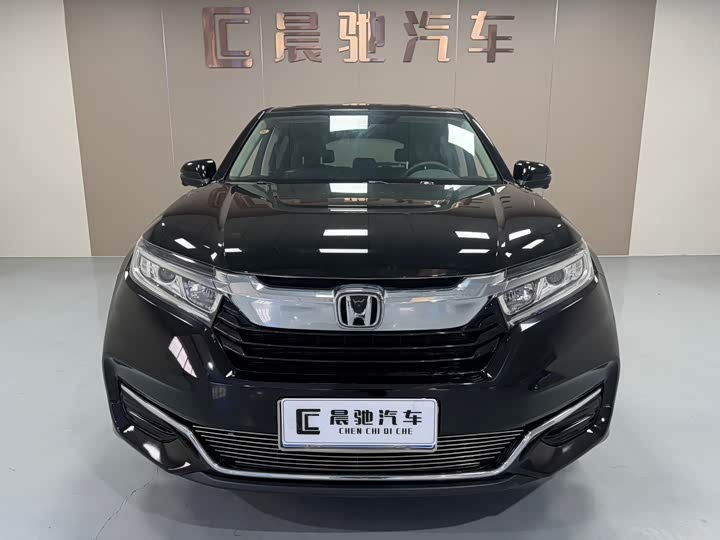 Фото 2 - Honda Avancier