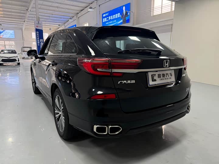 Фото 4 - Honda Avancier