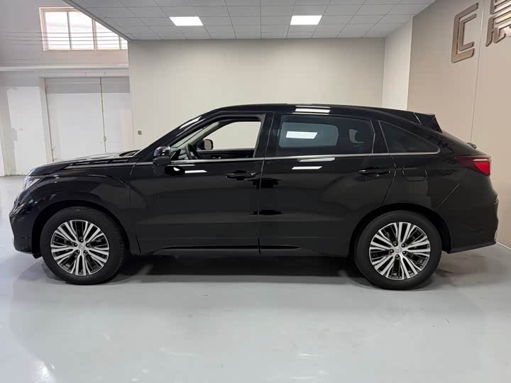 Фото 7 - Honda Avancier