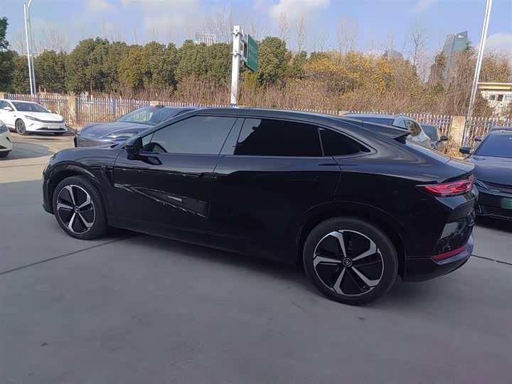 Фото 5 - BYD Song L