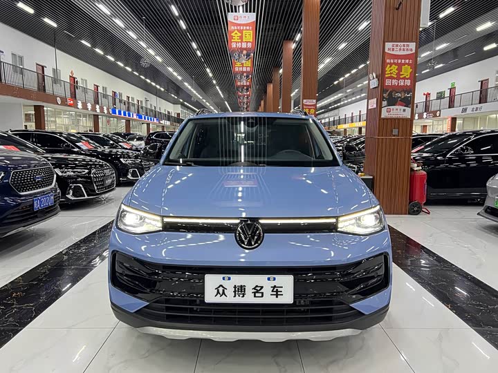 Фото 2 - Volkswagen Tharu