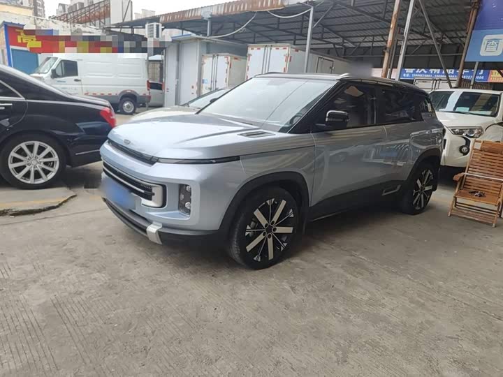 Фото 2 - Geely Icon