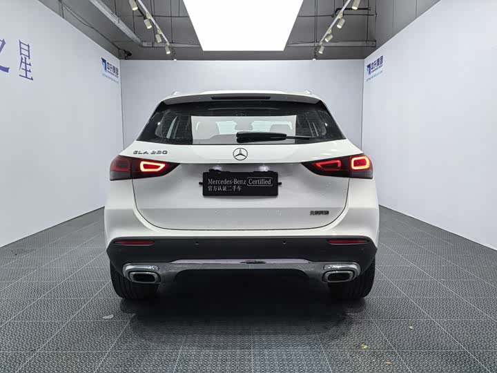 Фото 5 - Mercedes-Benz GLA-Class