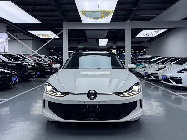 Фото 2 - Volkswagen Lamando L