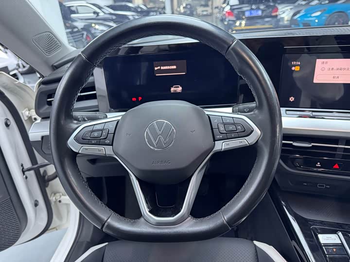 Фото 7 - Volkswagen Lamando L