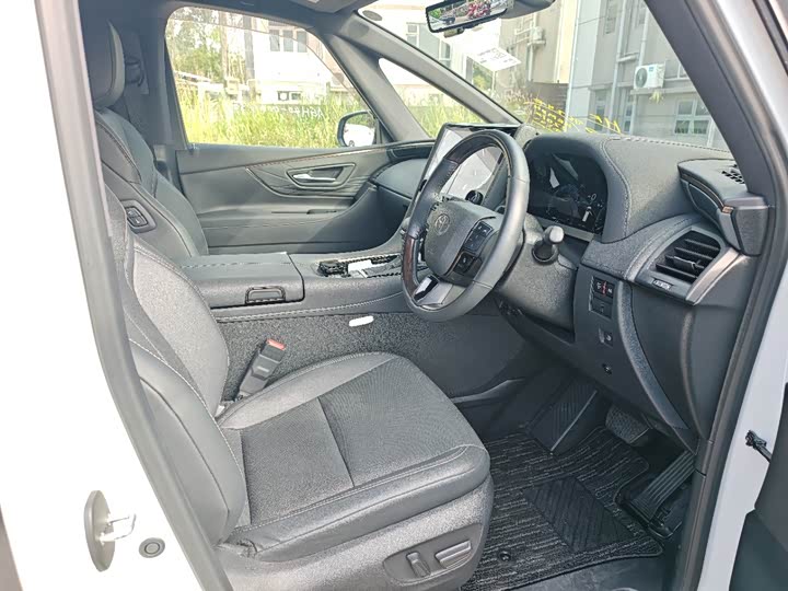 Фото 6 - Toyota Alphard