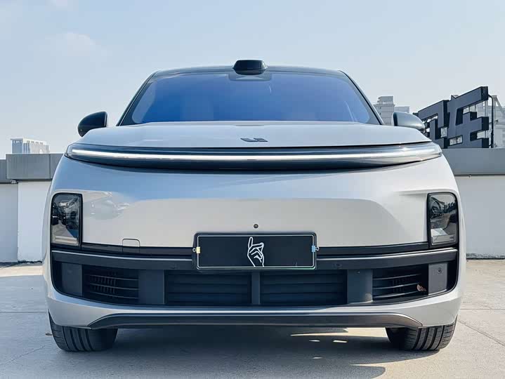 Фото 2 - LiXiang L9