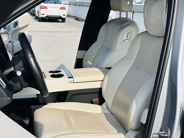 Фото 4 - LiXiang L9