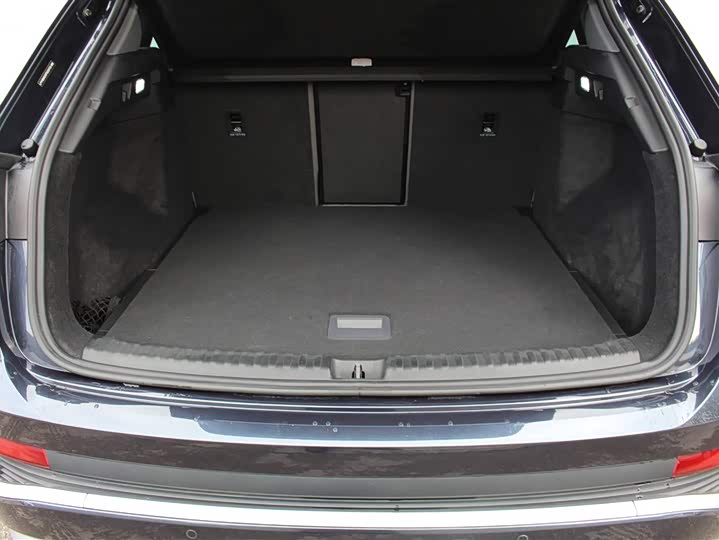 Фото 6 - Audi Q4 e-tron