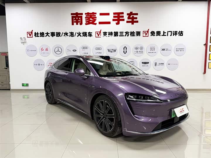 Фото 3 - Luxeed R7