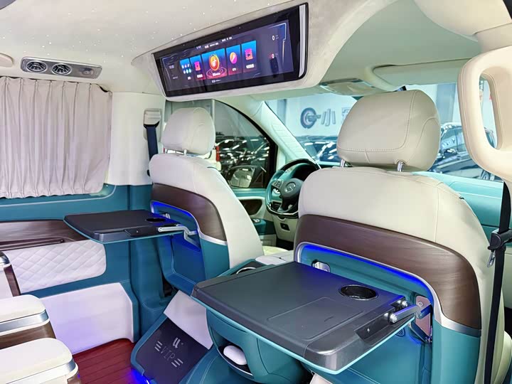 Фото 3 - Mercedes-Benz Vito