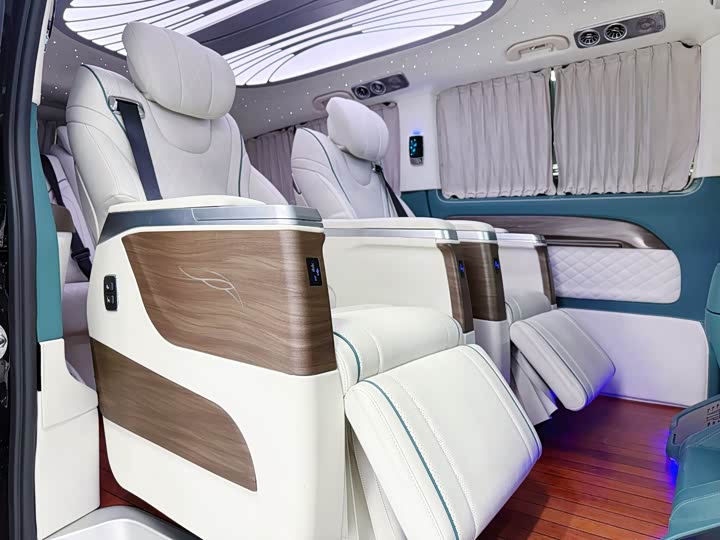 Фото 4 - Mercedes-Benz Vito