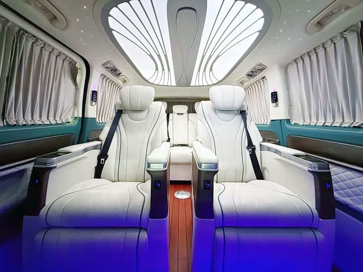 Фото 5 - Mercedes-Benz Vito