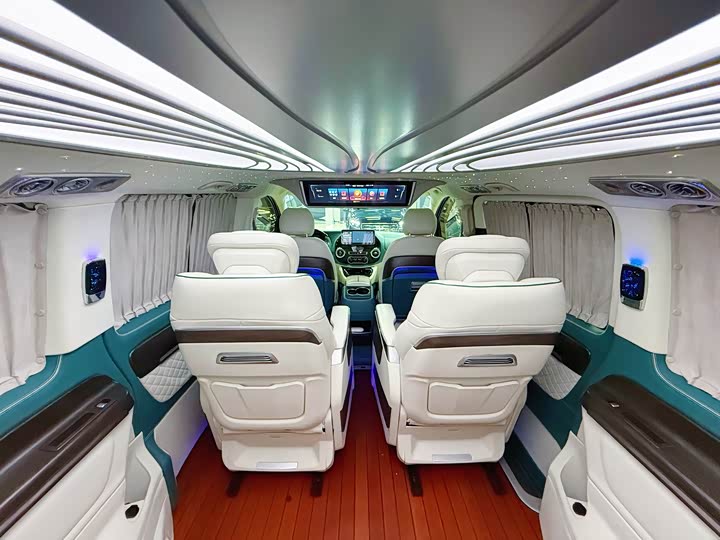 Фото 7 - Mercedes-Benz Vito