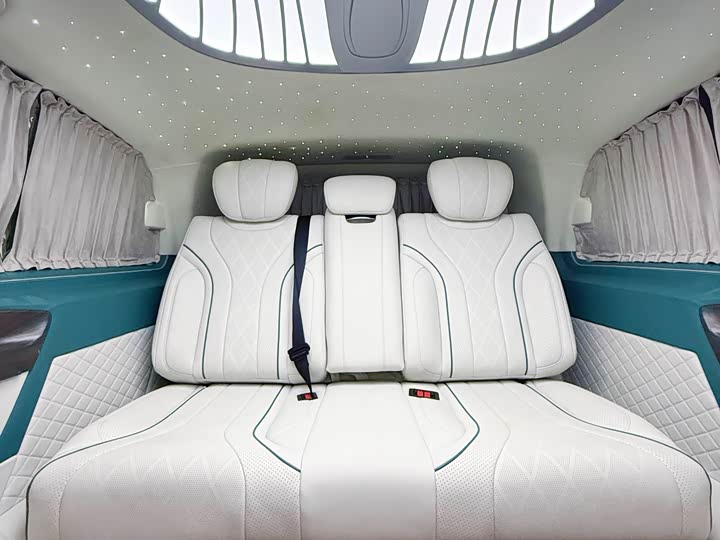 Фото 8 - Mercedes-Benz Vito