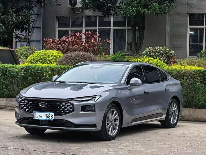 Фото 1 - Ford Mondeo