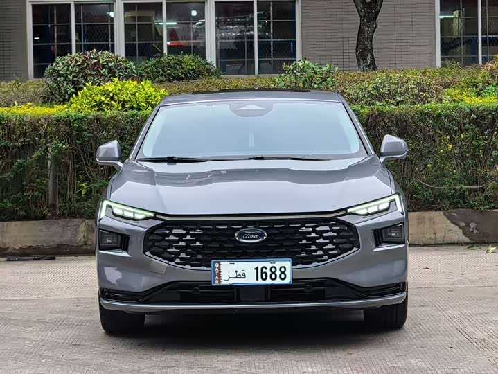 Фото 2 - Ford Mondeo