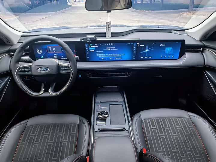 Фото 4 - Ford Mondeo