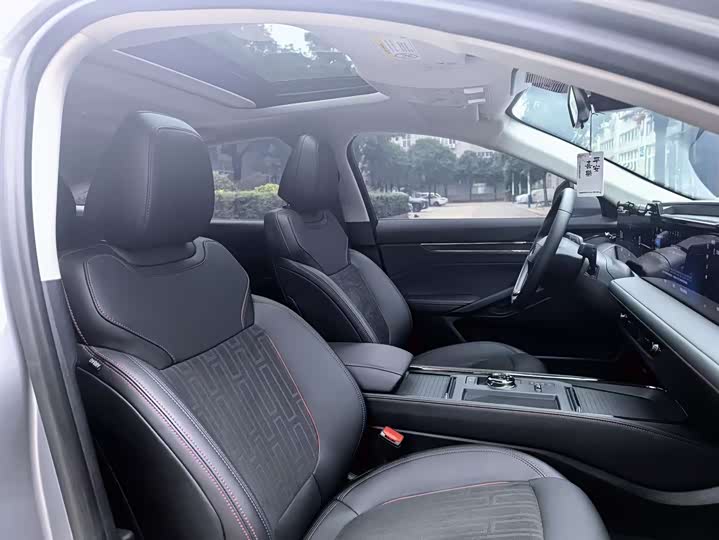 Фото 6 - Ford Mondeo