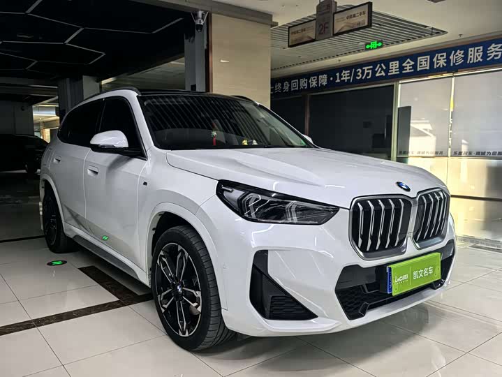 Фото 3 - BMW X1