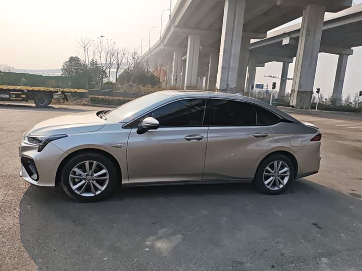 Фото 5 - GAC Aion S