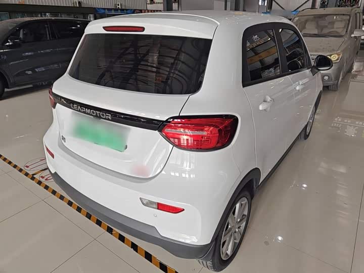 Фото 7 - Leapmotor T03