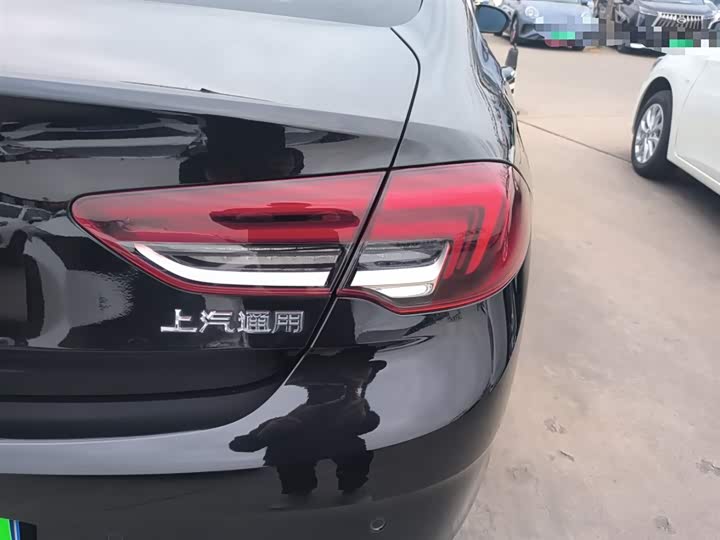 Фото 8 - Buick Regal