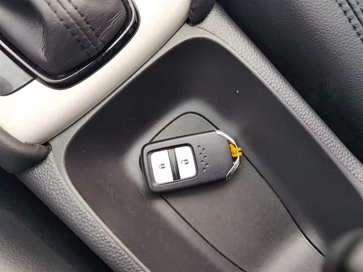 Фото 9 - Honda Life