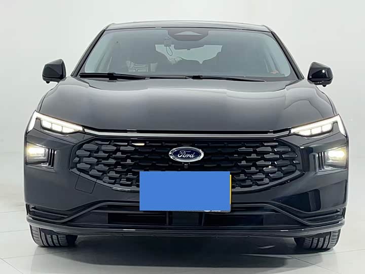 Фото 2 - Ford Mondeo