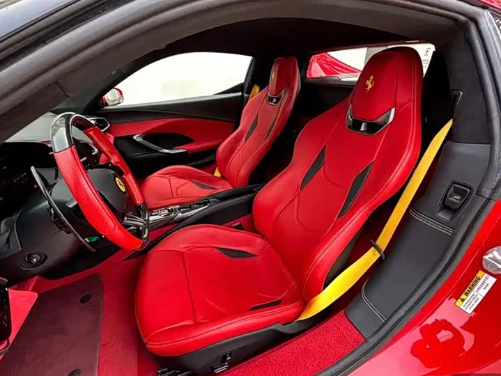 Фото 7 - Ferrari 296