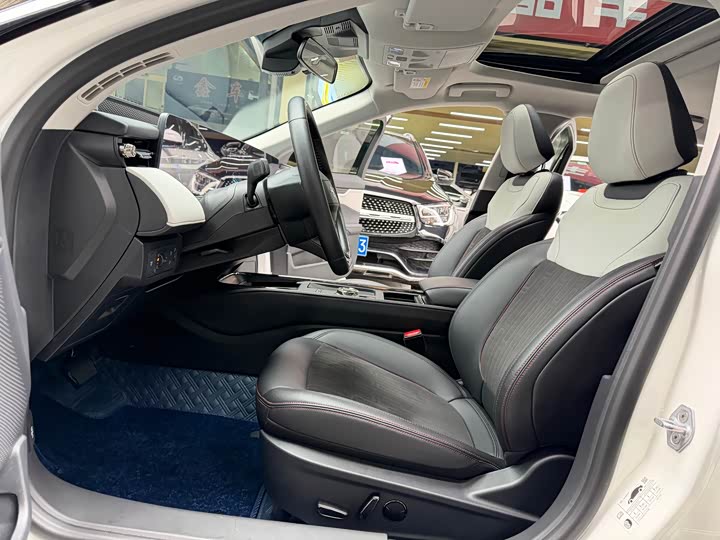 Фото 9 - Ford Mondeo