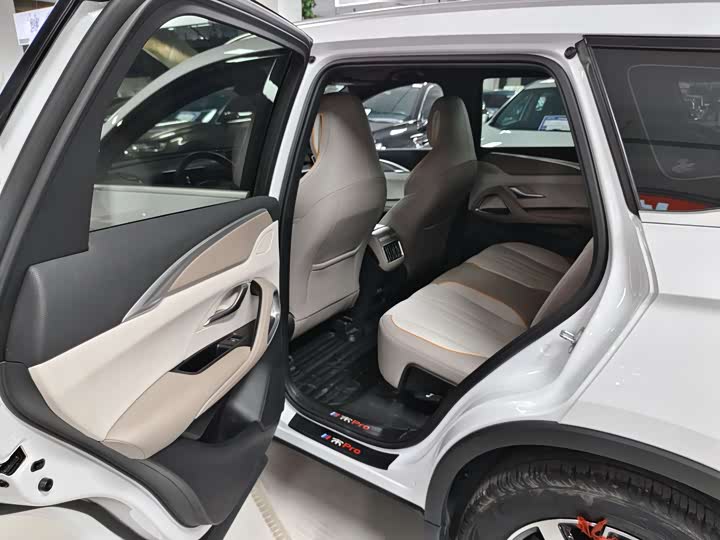 Фото 7 - BYD Song Pro Hybrid