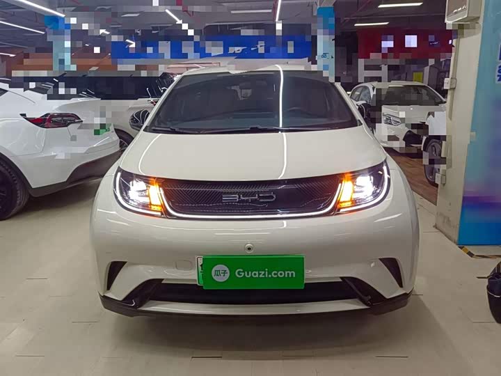 Фото 3 - BYD Dolphin