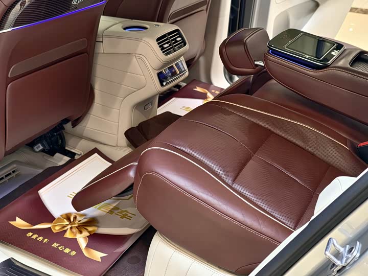 Фото 9 - Mercedes-Benz Maybach GLS