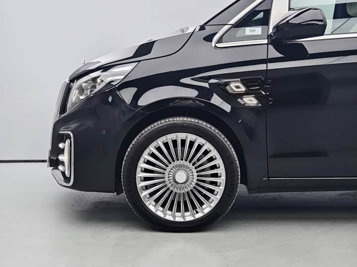 Фото 6 - Mercedes-Benz Vito