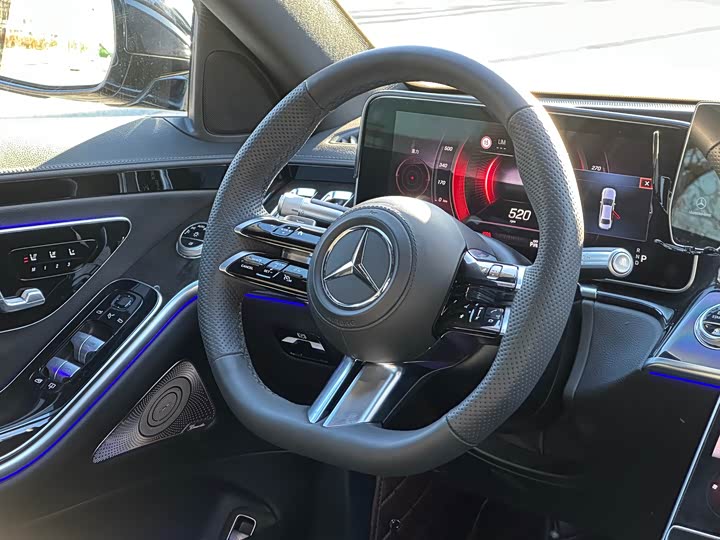Фото 7 - Mercedes-Benz S-Class