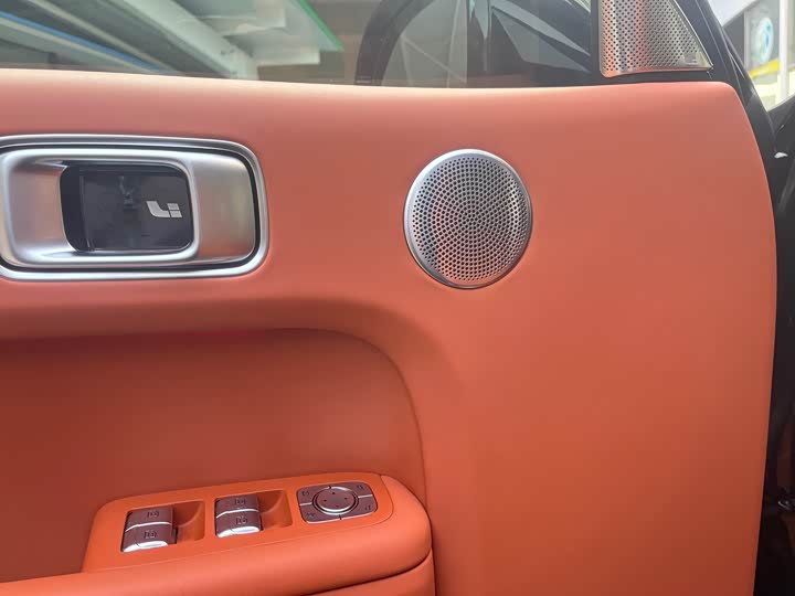 Фото 9 - LiXiang L9