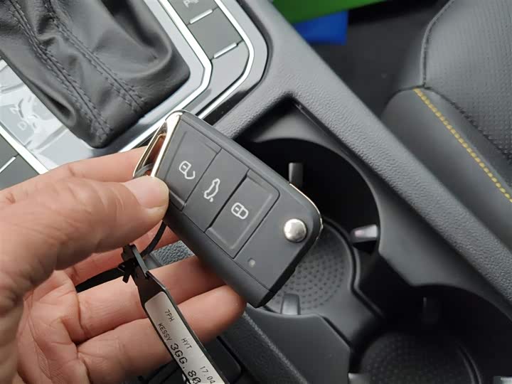 Фото 9 - Volkswagen CC